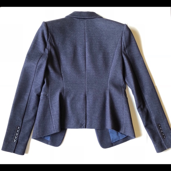 Stylish Blue BCBG blazer. Like new! - Picture 5 of 6